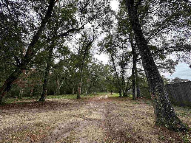 $229,900 | 19 Twin Lakes Drive, Crawfordville, FL 32327