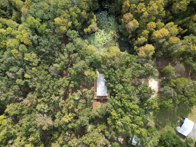 $229,900 | 19 Twin Lakes Drive, Crawfordville, FL 32327