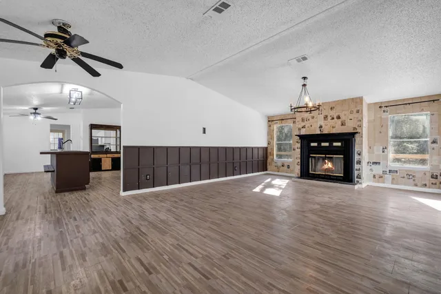 $229,900 | 19 Twin Lakes Drive, Crawfordville, FL 32327