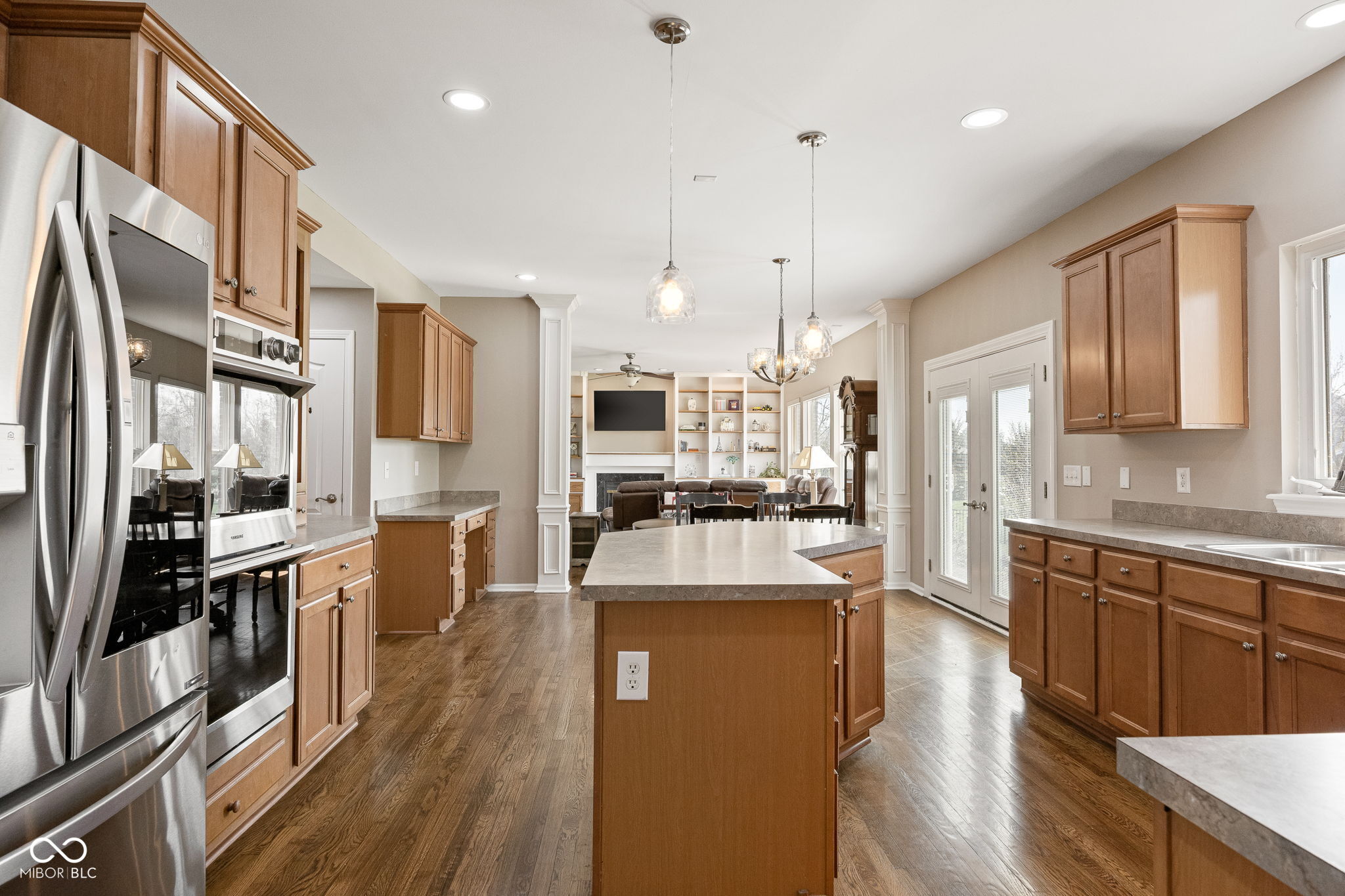 14095 Farmstead Drive Fishers, IN 46040 - Photo 16 of 83