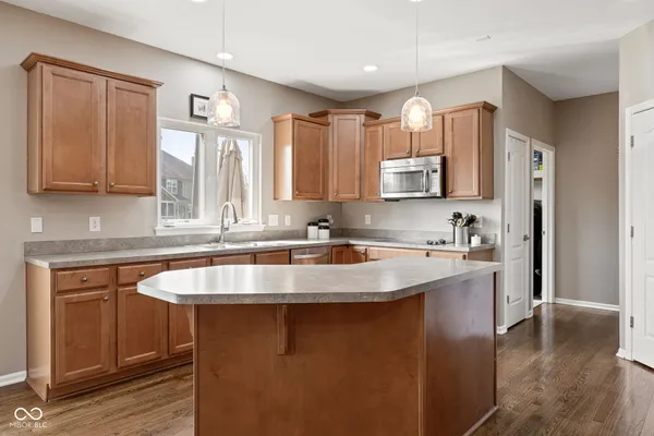 $689,900 | 14095 Farmstead Drive, Fishers, IN 46040