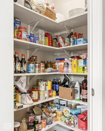 $689,900 | 14095 Farmstead Drive, Fishers, IN 46040