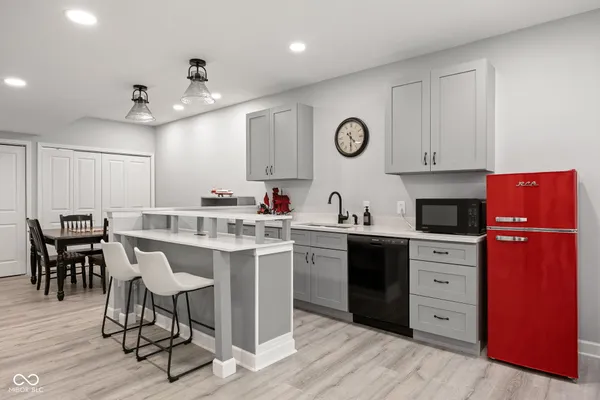 $689,900 | 14095 Farmstead Drive, Fishers, IN 46040