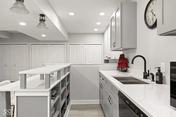 $689,900 | 14095 Farmstead Drive, Fishers, IN 46040