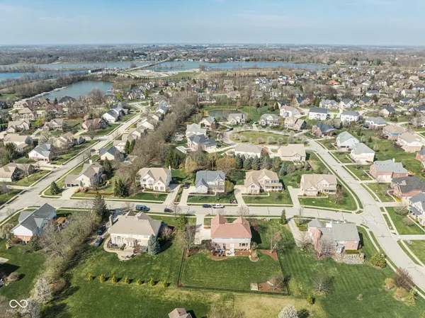 $689,900 | 14095 Farmstead Drive, Fishers, IN 46040