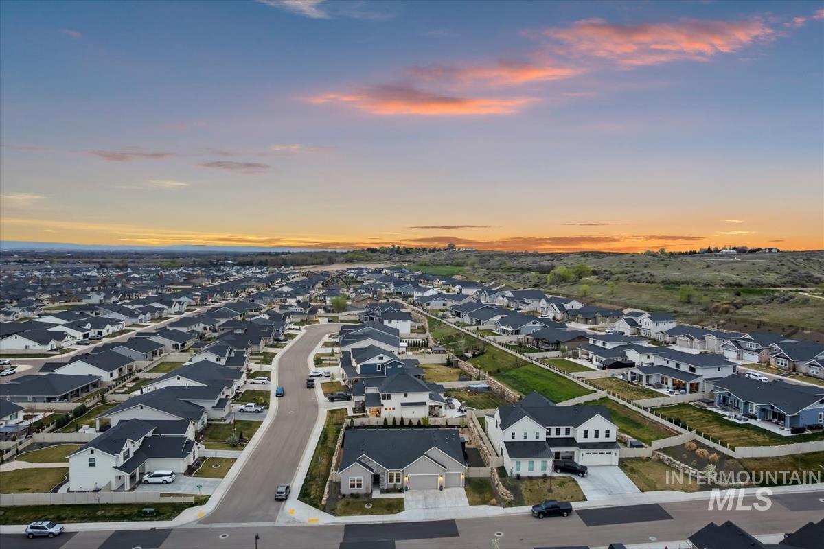 3413 North Hosta Avenue Star, ID 83669 - Photo 46 of 50 Aerial view at dusk of a residential view