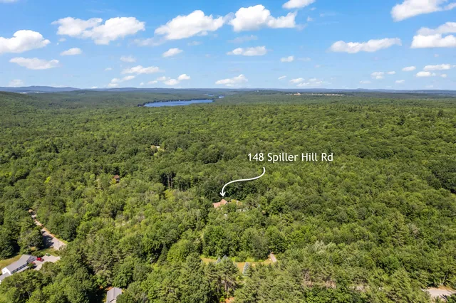 $860,000 | 148 Spiller Hill Road, Raymond, ME 04071