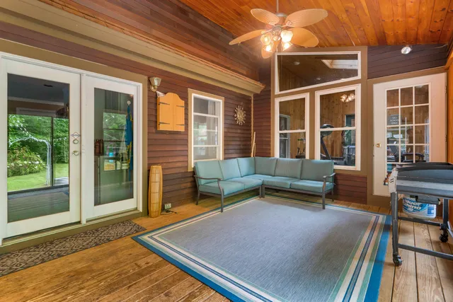 $860,000 | 148 Spiller Hill Road, Raymond, ME 04071