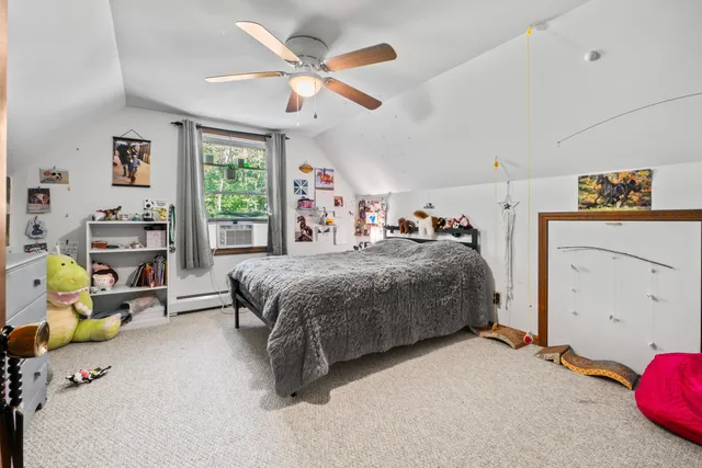 $860,000 | 148 Spiller Hill Road, Raymond, ME 04071