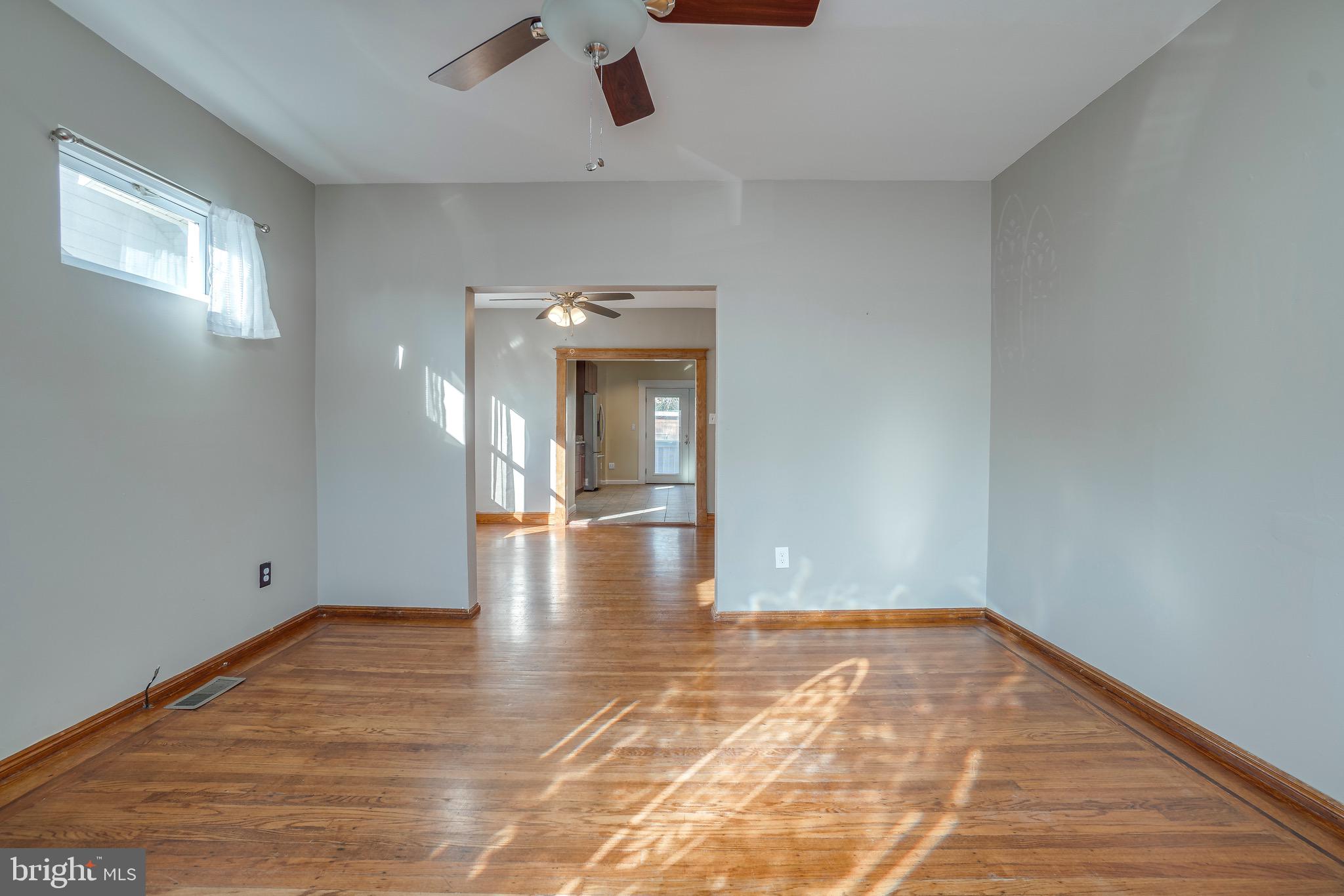 412 Walcott Road Baltimore, MD 21206 - Photo 6 of 25 Gallery Image 6