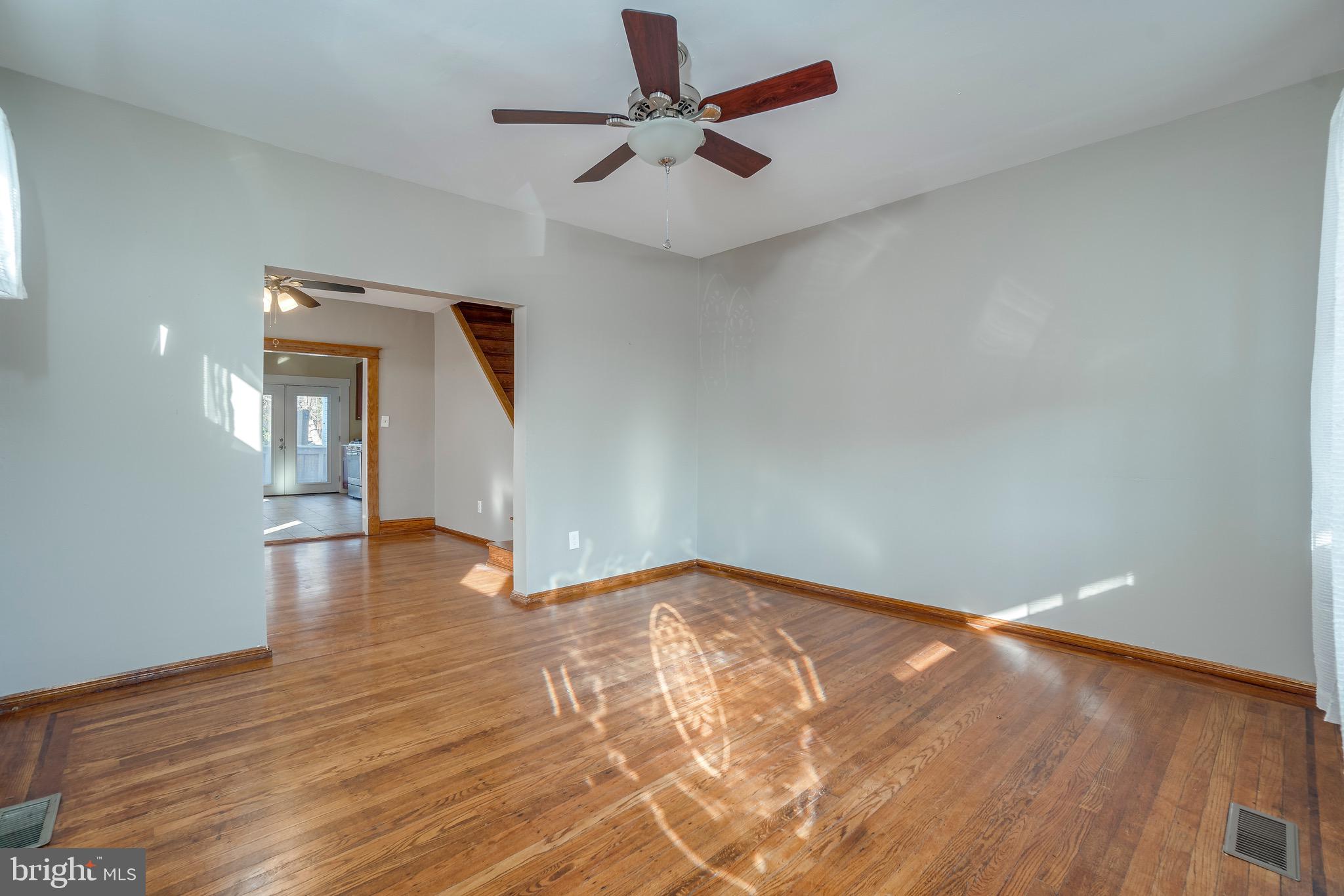 412 Walcott Road Baltimore, MD 21206 - Photo 7 of 25 Gallery Image 7