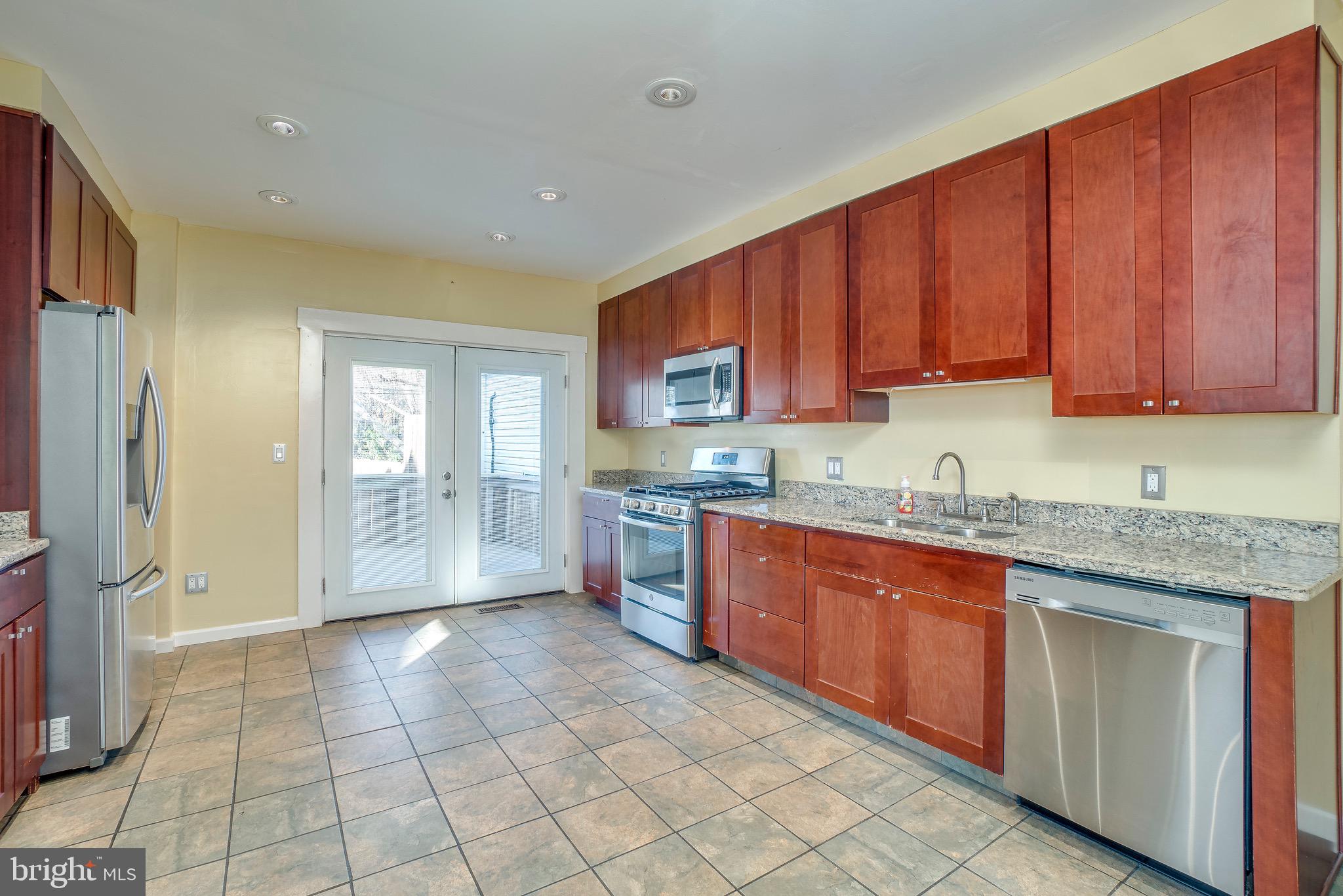 412 Walcott Road Baltimore, MD 21206 - Photo 9 of 25 Gallery Image 9