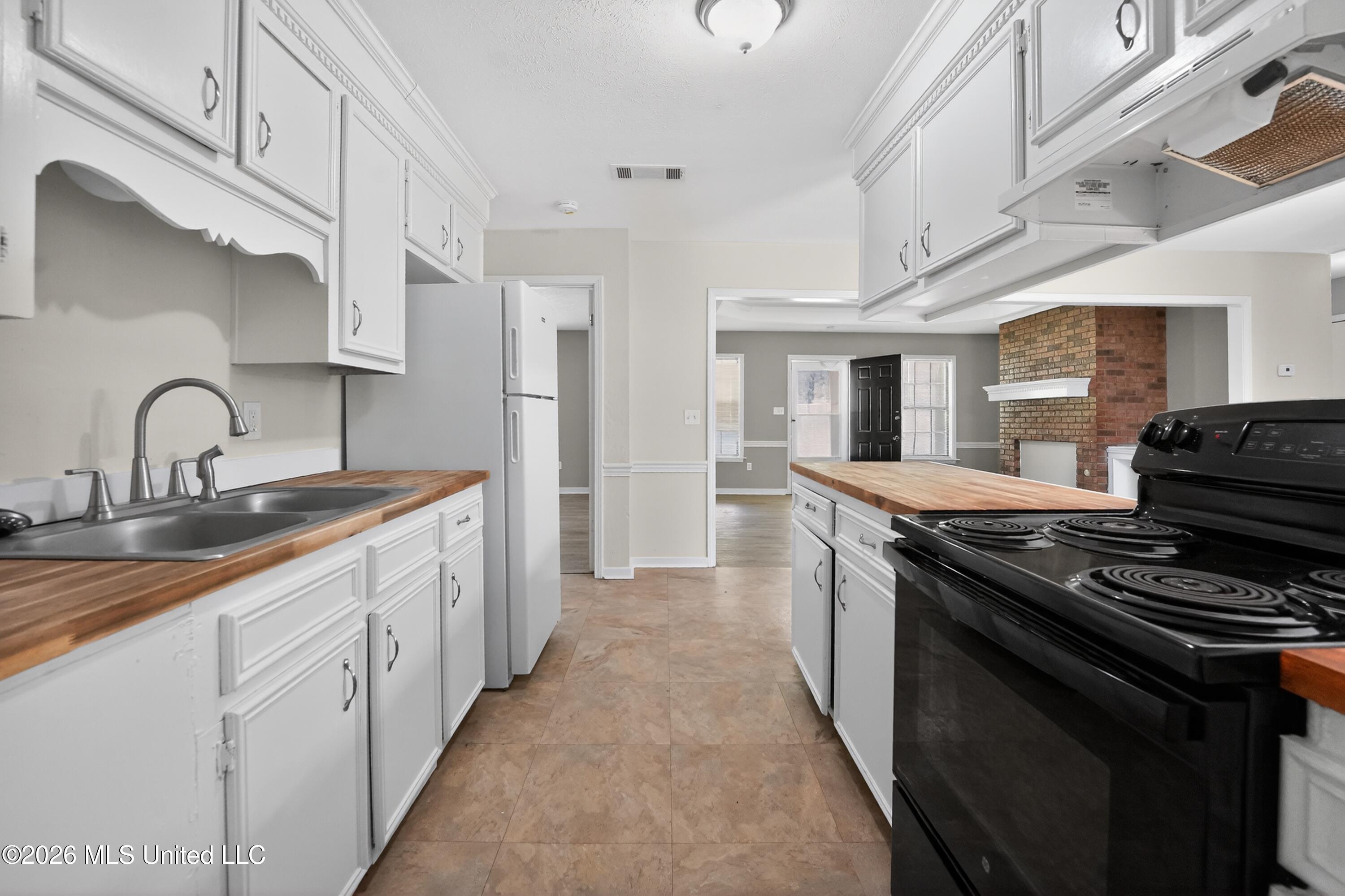 125 Brandy Run Road Brandon, MS 39047 - Photo 26 of 45 31_125_Brandy_Run_Rd_Brandon-Kitchen-665