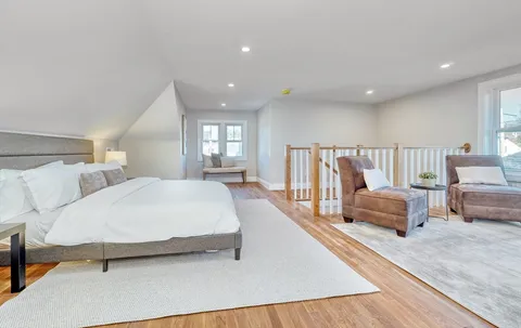 $879,900 | 114-116 West Wyoming Avenue, Unit 2, Melrose, MA 02176