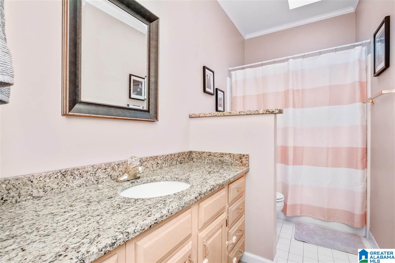 816 Rockhurst Lane Birmingham, AL 35209 - Photo 20 of 25
