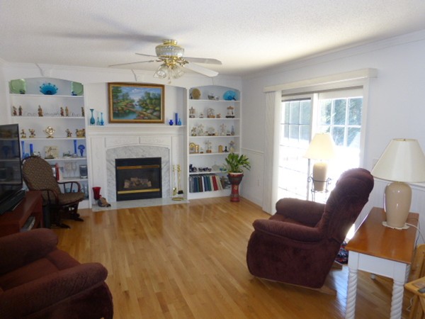15 Hunters Ridge Circle Southwick, MA 01077 - Photo 2 of 14 Gallery Image 2