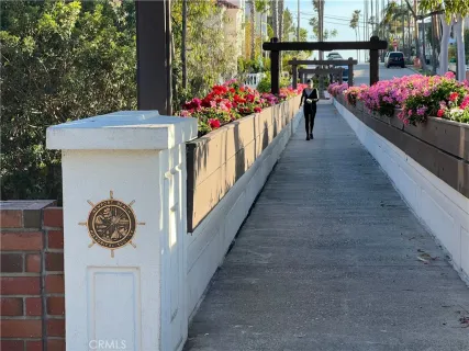 $12,995 | 519 Larkspur Avenue, Corona del Mar, CA 92625