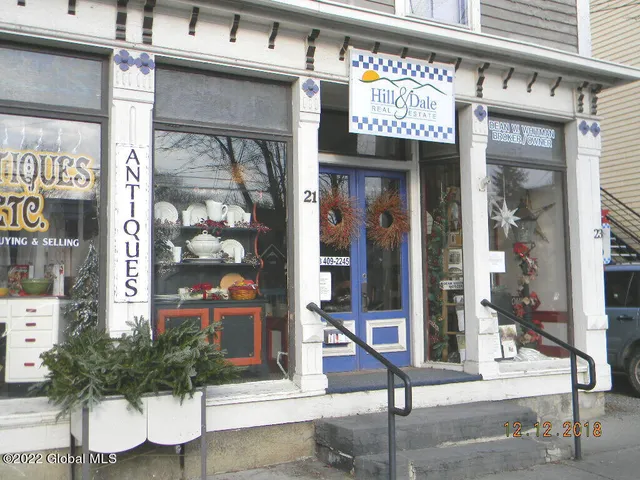 $299,000 | 17-23 East Main Street, Cambridge, NY 12816