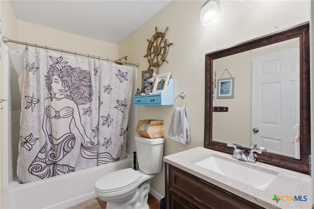 554 West Austin Street Luling, TX 78648 - Photo 29 of 47