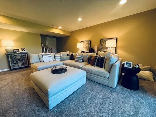 $2,495 | 105 Maple Ridge Drive, Canonsburg, PA 15317