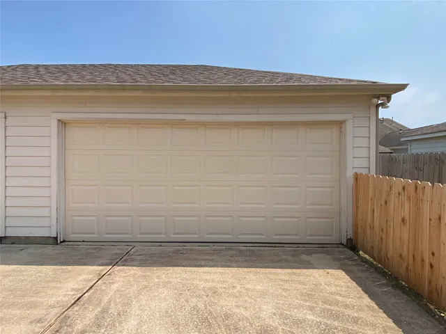 $1,725 | 29726 Sullivan Oaks Drive, Spring, TX 77386