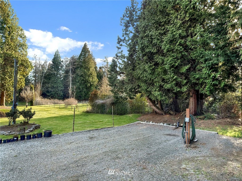 4386 Boone Road Blaine, WA 98230 - Photo 13 of 40