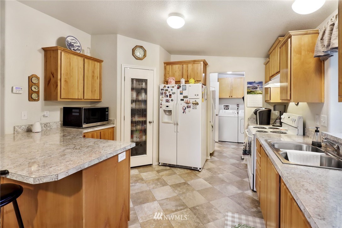 4386 Boone Road Blaine, WA 98230 - Photo 28 of 40