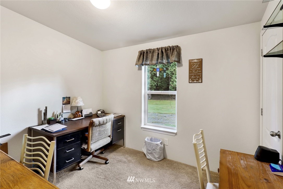 4386 Boone Road Blaine, WA 98230 - Photo 36 of 40