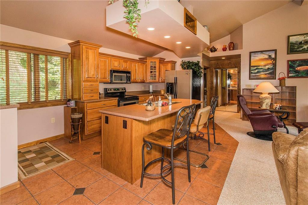 265 4 Seasons Road Boswell, PA 15531 - Photo 20 of 25 GUEST HOUSE