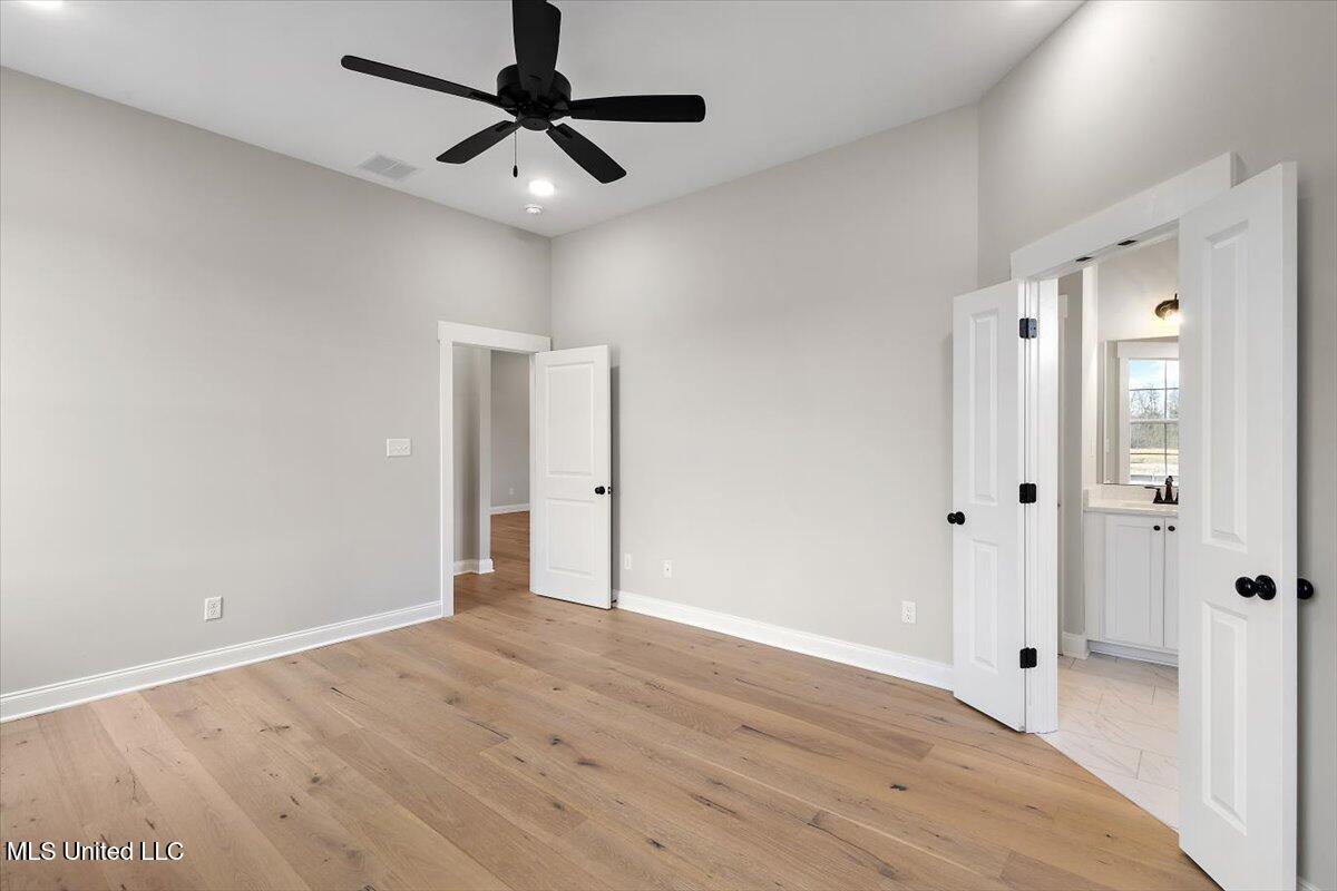 726 Coahoma Court Nesbit, MS 38651 - Photo 14 of 37 Arcola