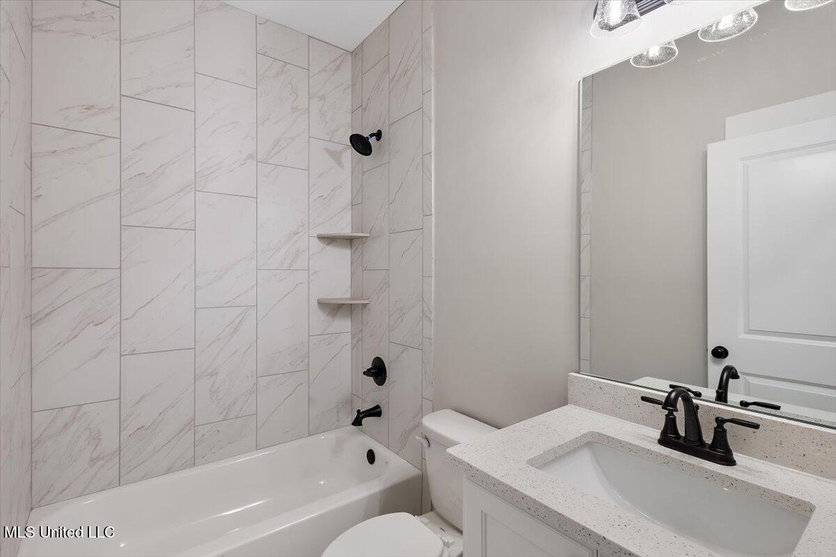 726 Coahoma Court Nesbit, MS 38651 - Photo 25 of 38 Arcola