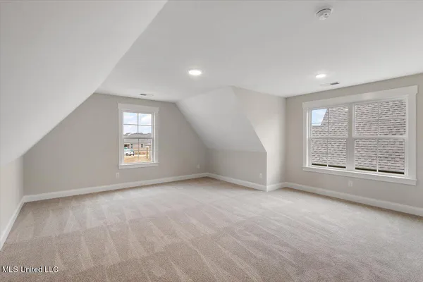 $375,900 | 726 Coahoma Court, Nesbit, MS 38651