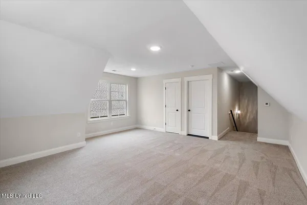 $375,900 | 726 Coahoma Court, Nesbit, MS 38651