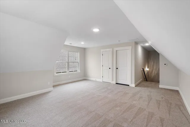 $374,900 | 726 Coahoma Court, Nesbit, MS 38651