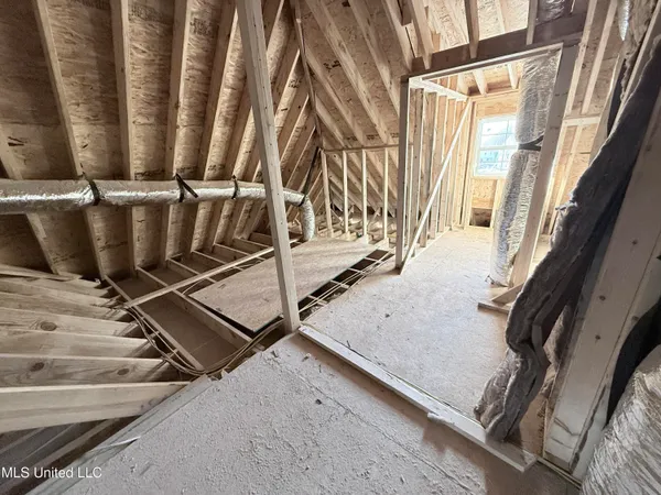 $375,900 | 726 Coahoma Court, Nesbit, MS 38651