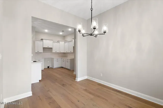 $374,900 | 726 Coahoma Court, Nesbit, MS 38651