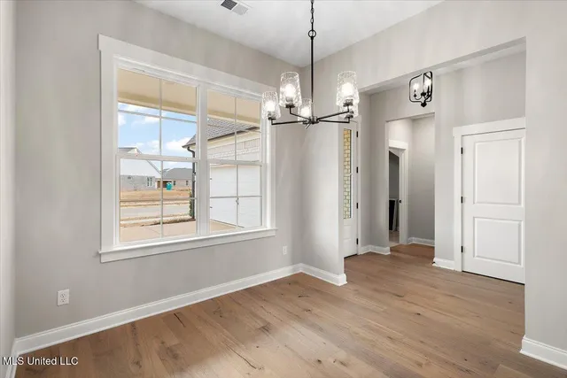 $374,900 | 726 Coahoma Court, Nesbit, MS 38651