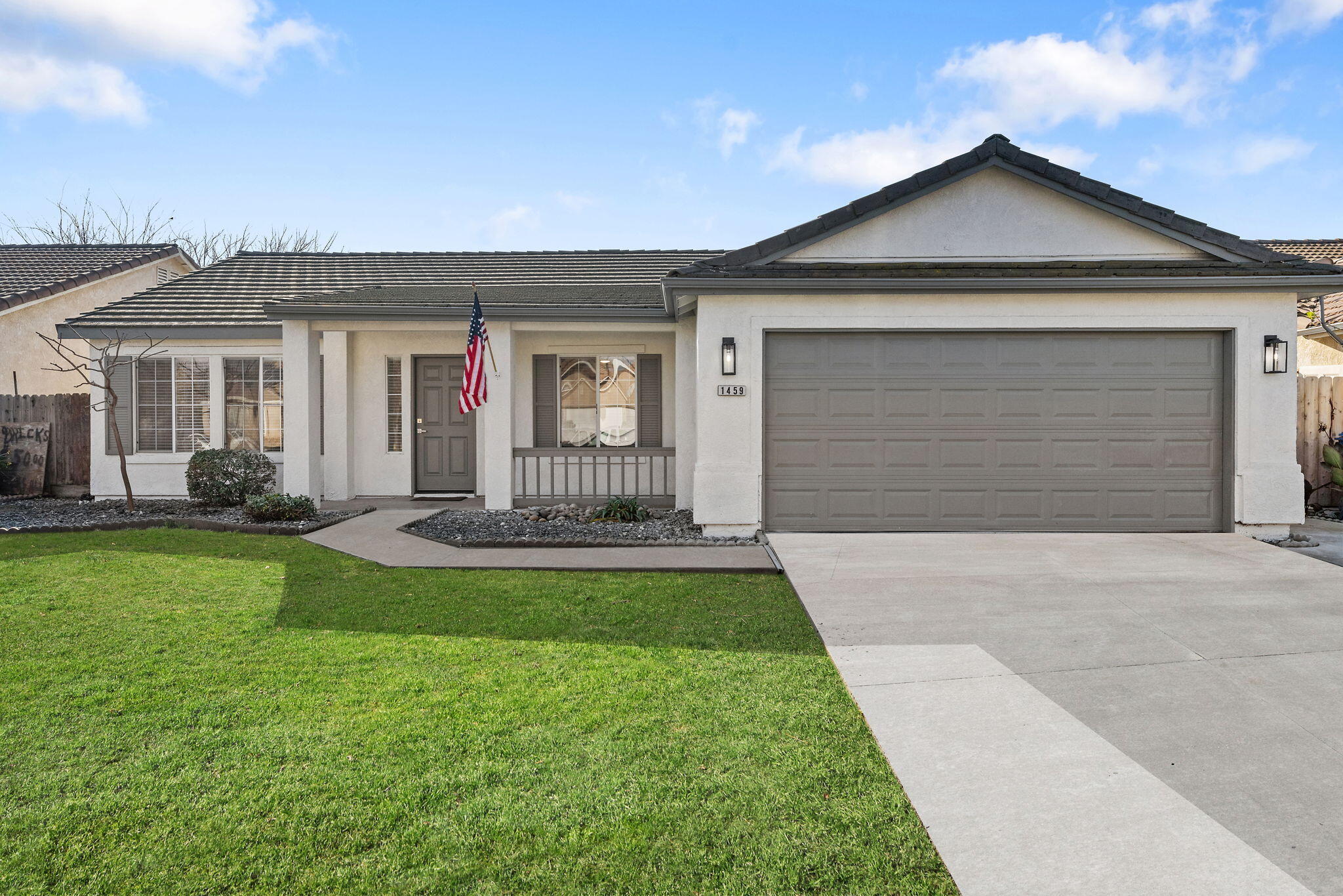 1-web-or-mls-713A9919
