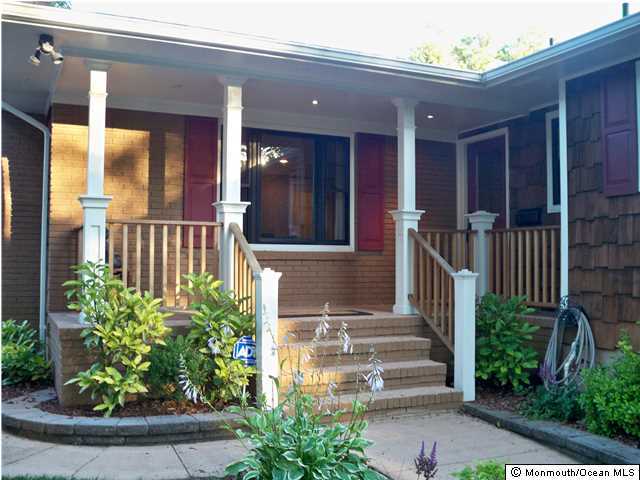 257 Chain O' Hills Road Colonia, NJ 07067 - Photo 11 of 25 Additional Photo