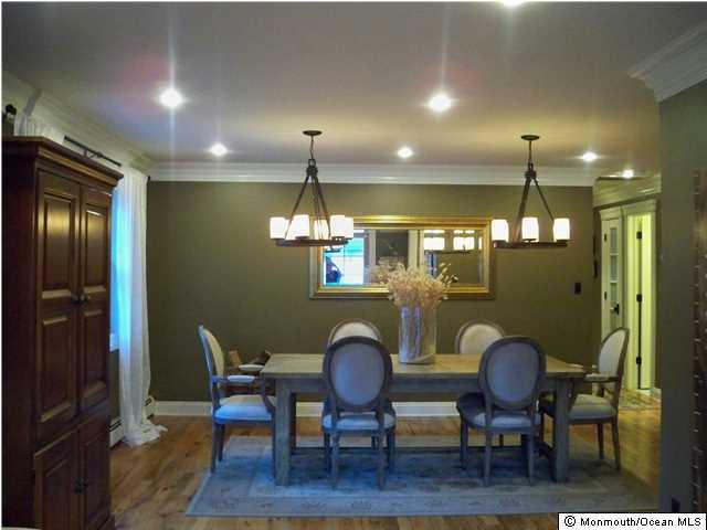 257 Chain O' Hills Road Colonia, NJ 07067 - Photo 4 of 25 Additional Photo