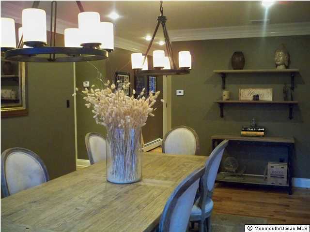 257 Chain O' Hills Road Colonia, NJ 07067 - Photo 9 of 25 Additional Photo