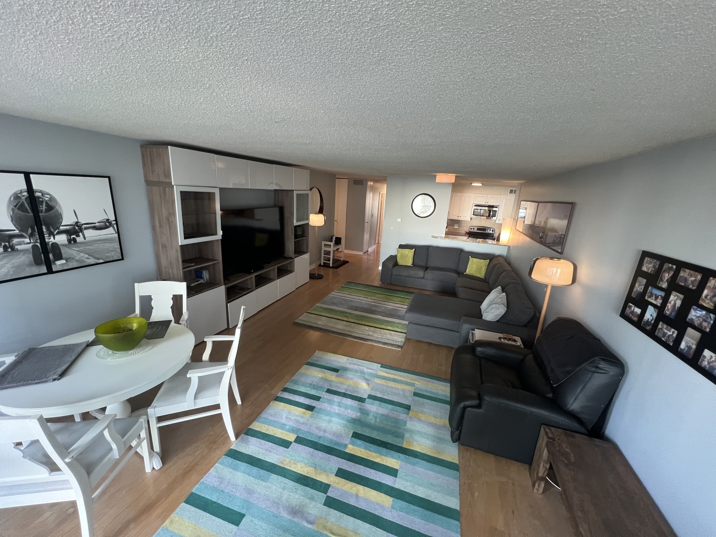 3150 North Sheridan Road, Unit 16A Chicago, IL 60657 - Photo 2 of 11 Gallery Image 2