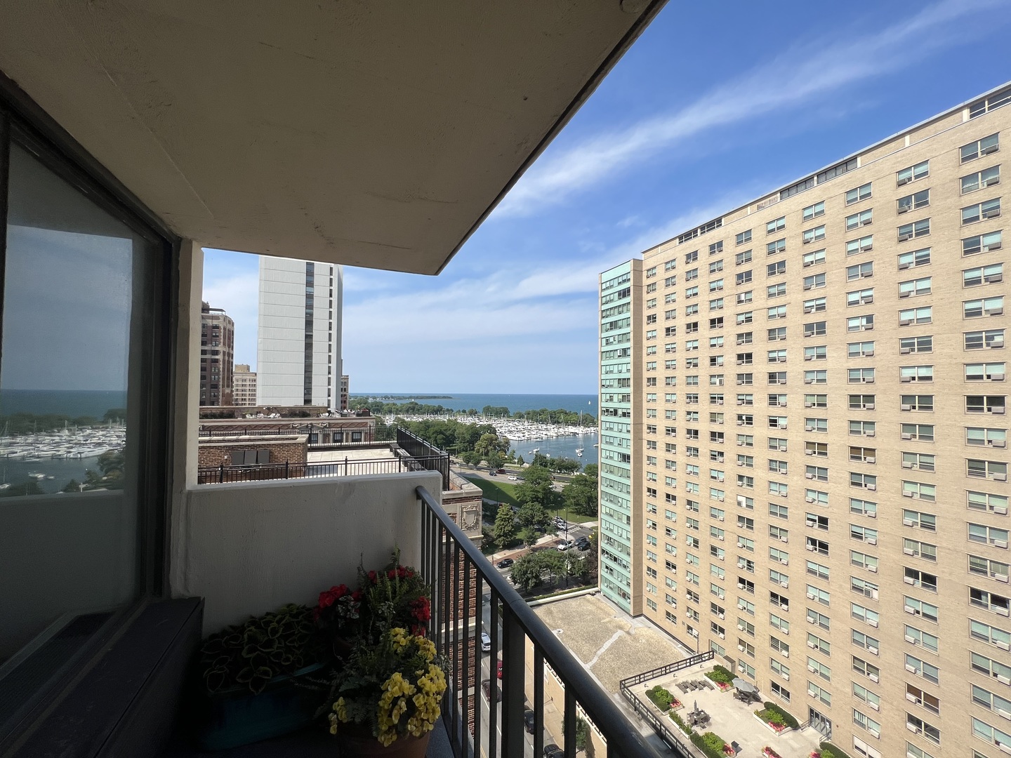 3150 North Sheridan Road, Unit 16A Chicago, IL 60657 - Photo 10 of 11 Gallery Image 10