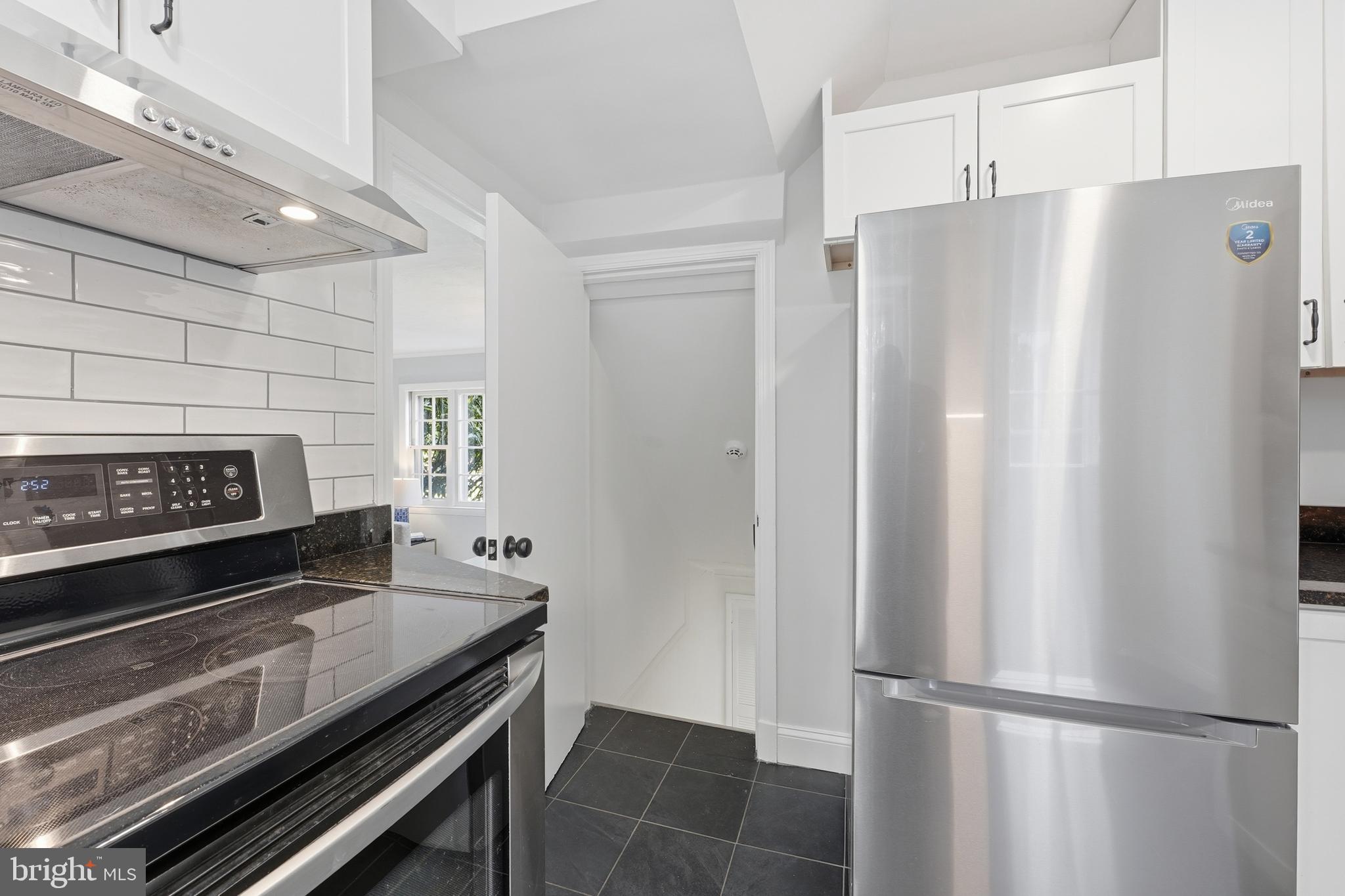 9604 Garwood Street Silver Spring, MD 20901 - Photo 20 of 60