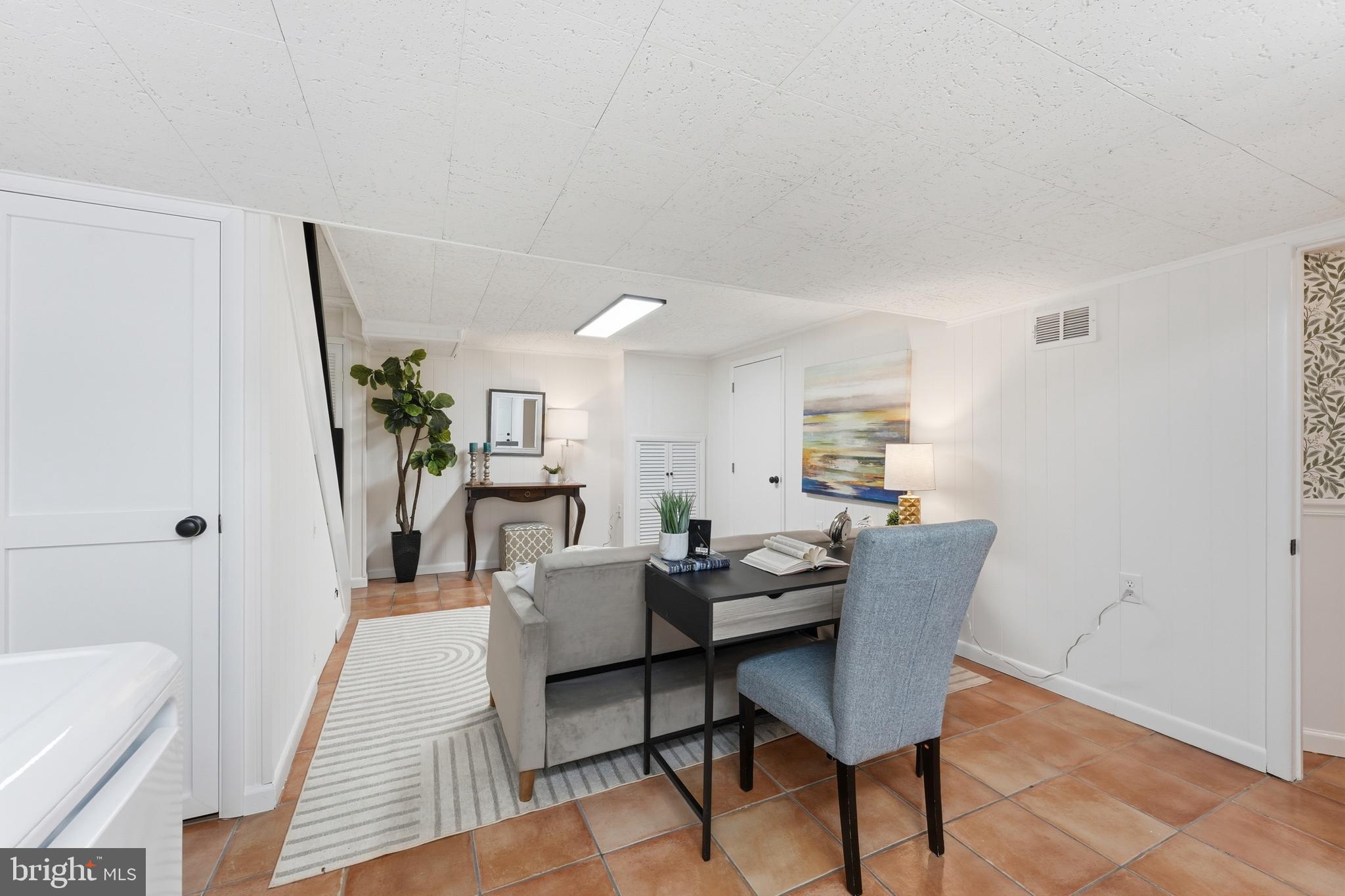 9604 Garwood Street Silver Spring, MD 20901 - Photo 46 of 60
