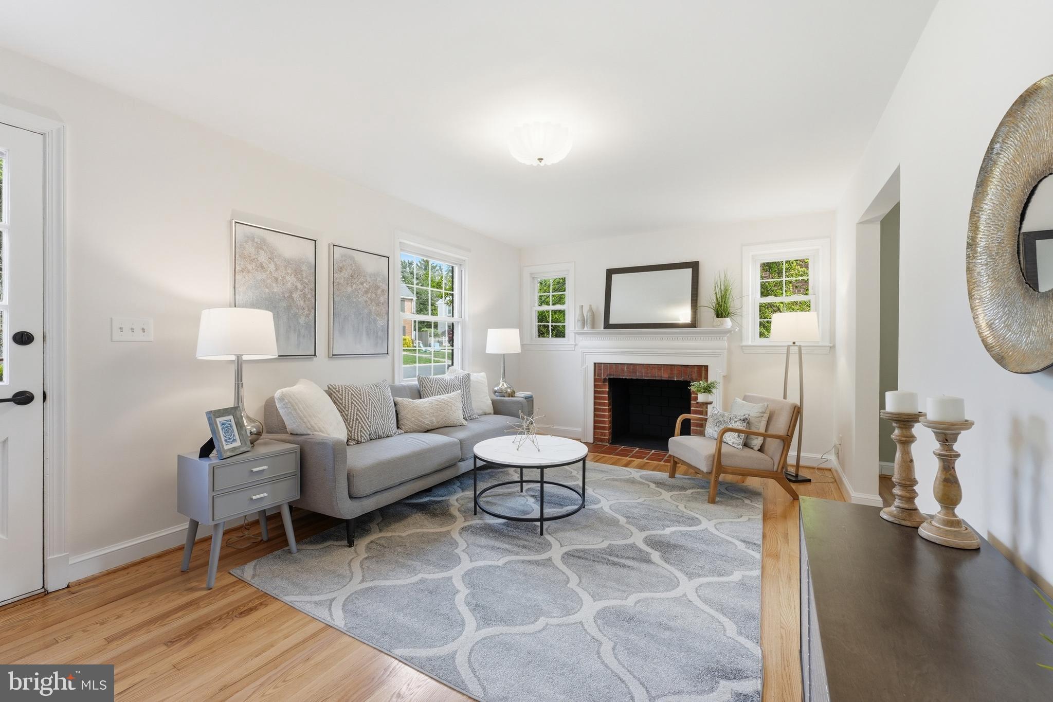 9604 Garwood Street Silver Spring, MD 20901 - Photo 7 of 60
