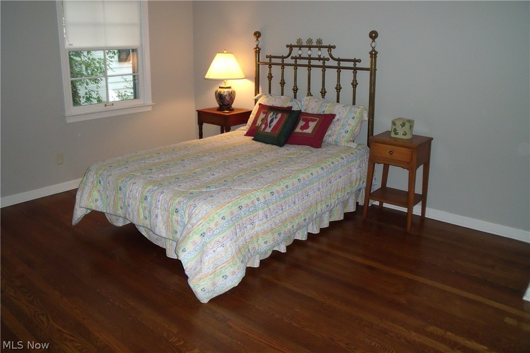 1555 Kew Road Cleveland, OH 44118 - Photo 26 of 35 Bedroom 4.