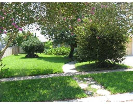 1619 Haring Road Metairie, LA 70001 - Photo 3 of 10 Gallery Image 3