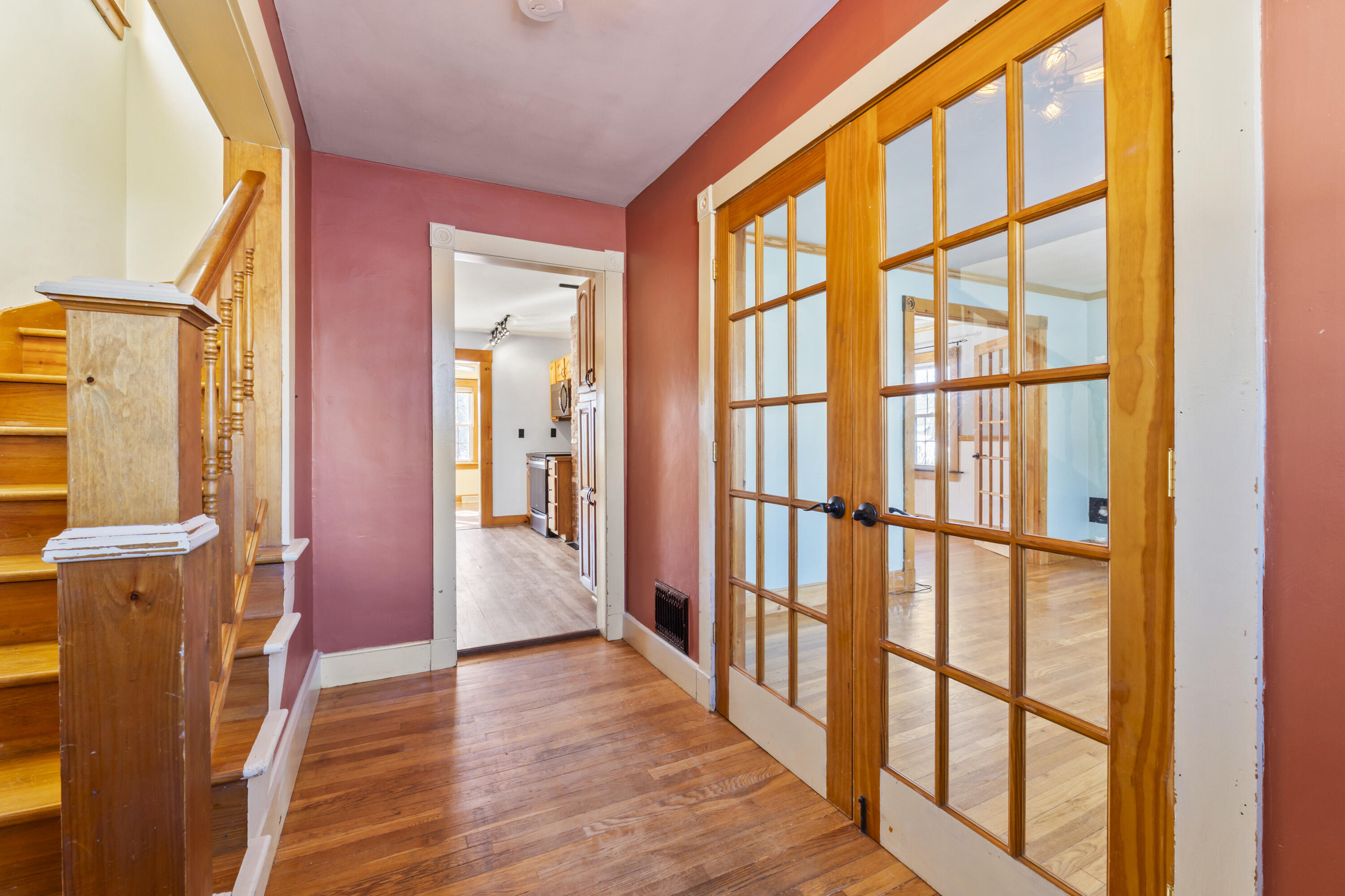 10 Walker Street Augusta, ME 04330 - Photo 8 of 63 10 Walker St_108