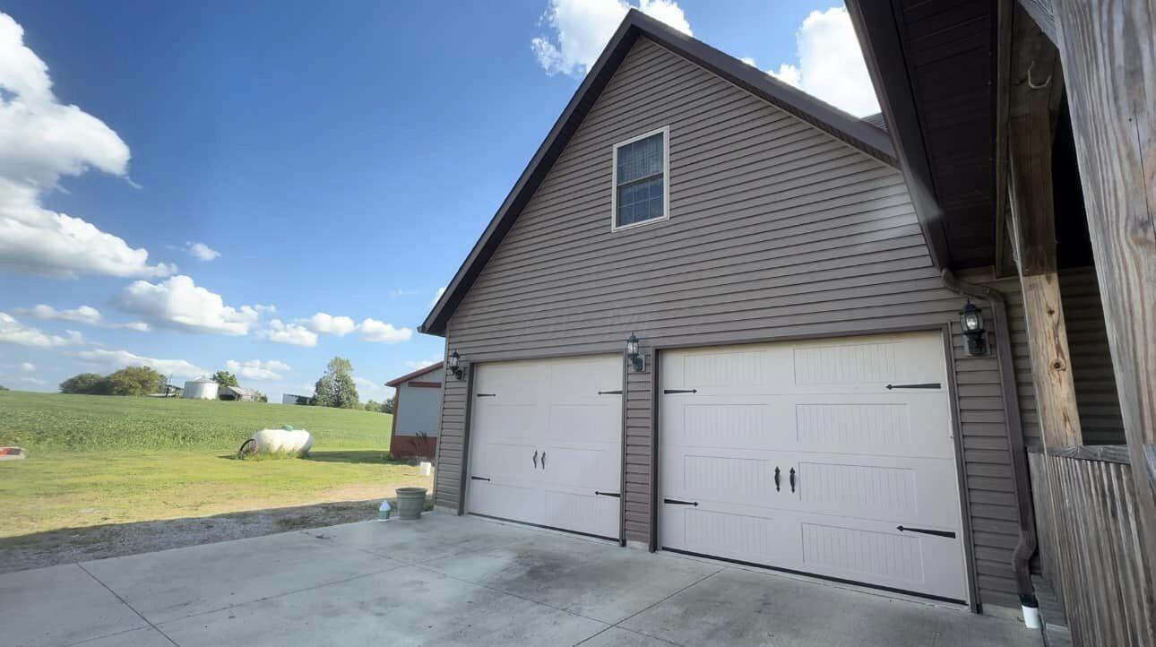 7400 Follin Road Fredericktown, OH 43019 - Photo 12 of 28 457402423_10229552193883438_278748427465